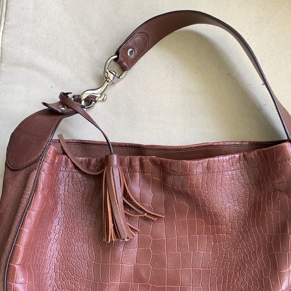 Coach Mocha Leather Shoulder Bag - Picture 13 of 16